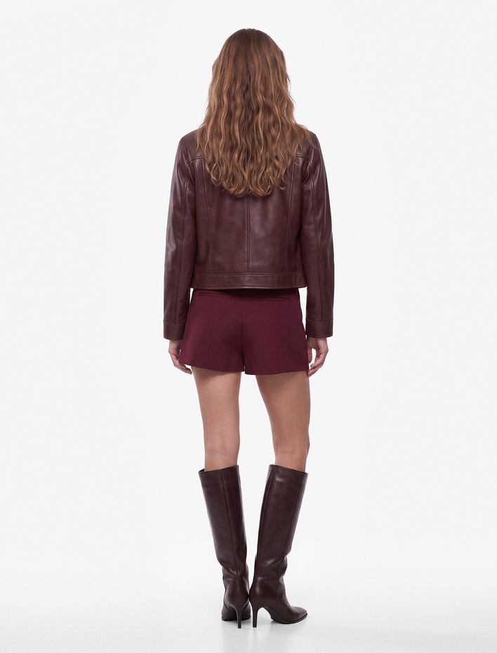  Slim Fit Cep Detaylı Asimetrik Katlı A Kesim Mini Şort Etek