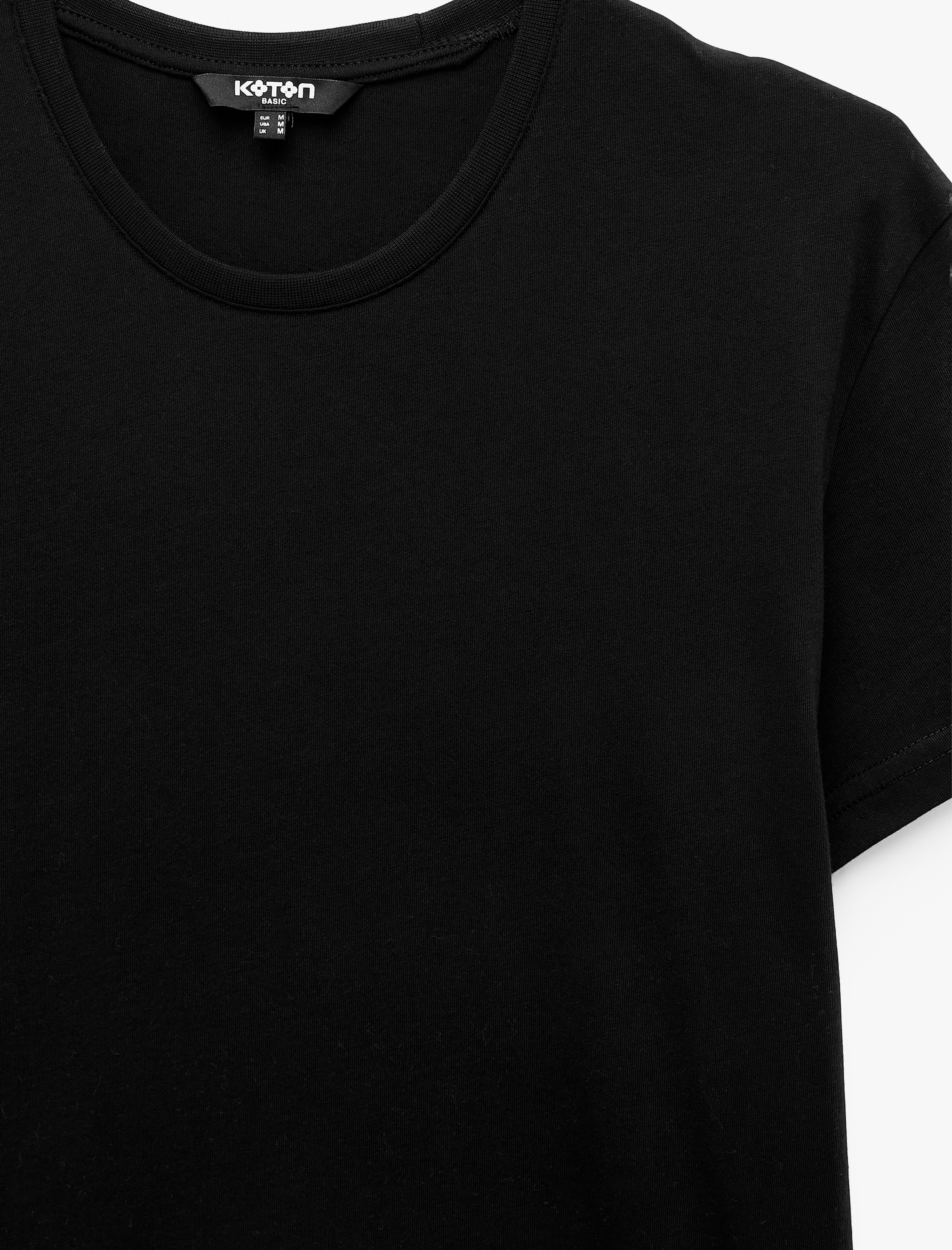 Koton Pamuklu Kısa Kollu Bisiklet Yaka Basic Slim Fit Tişört görsel 3