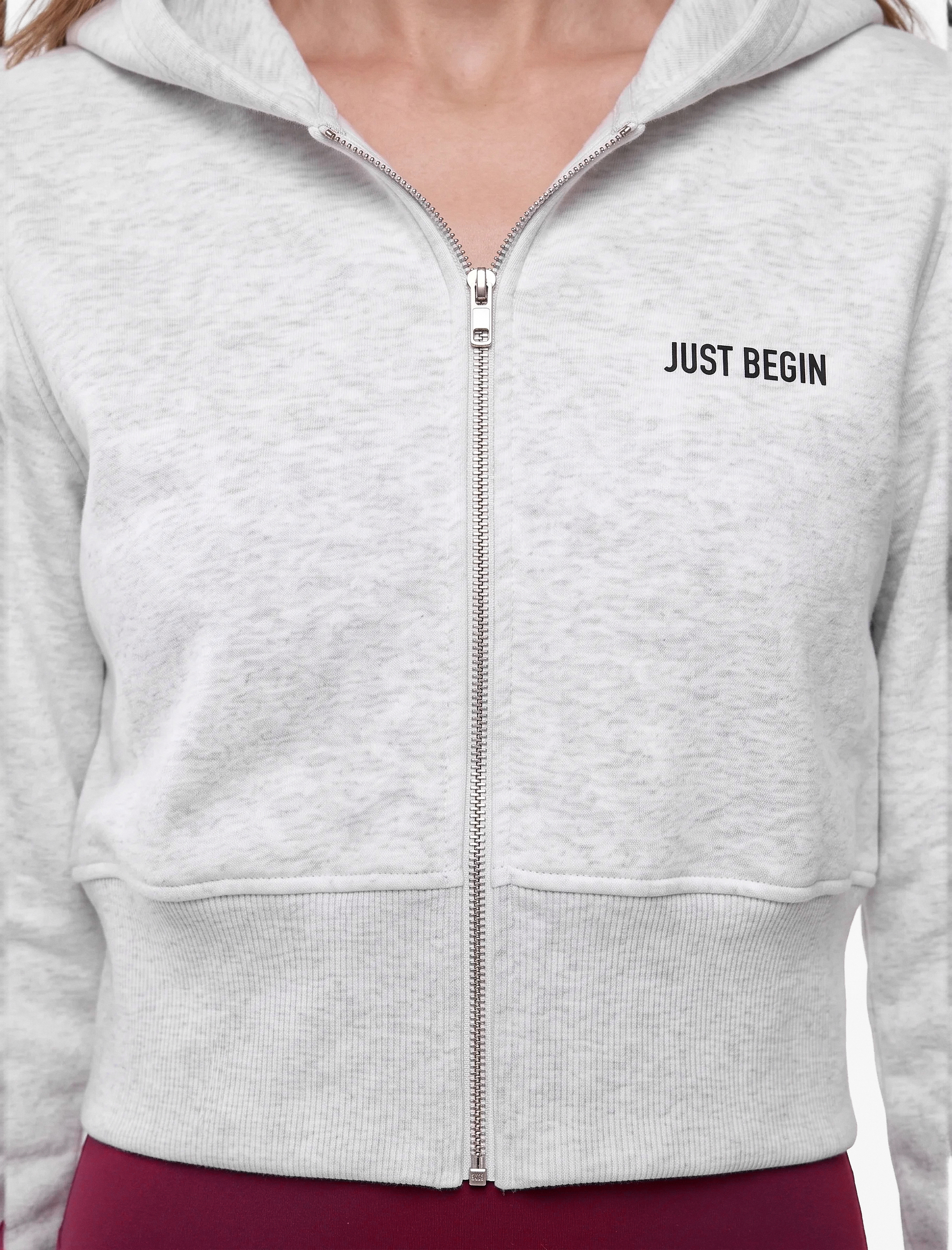   Nakışlı Rahat Kesim Uzun Kollu Şardonlu Spor Kapüşonlu Sweatshirt