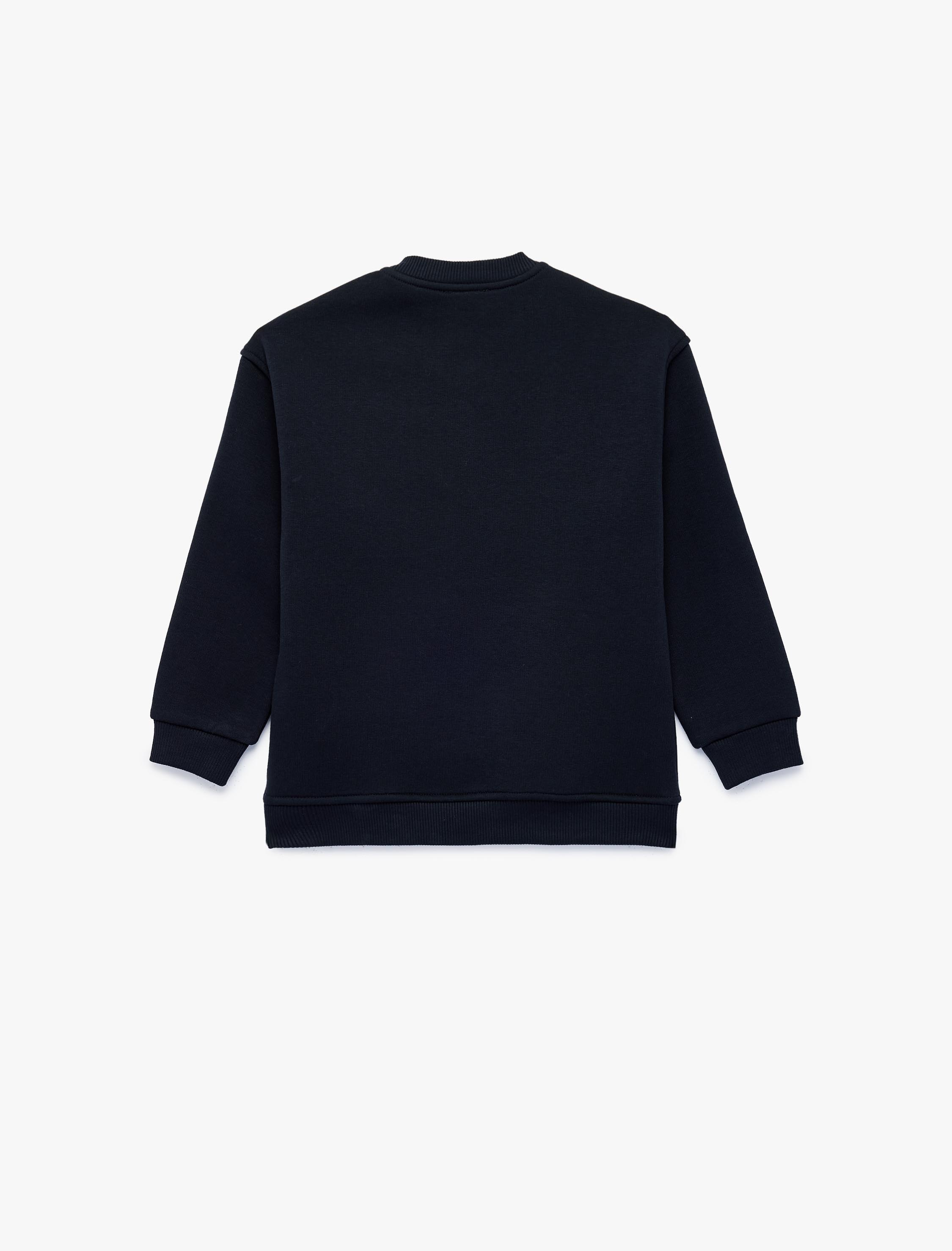  Erkek Çocuk Uzun Kollu Üç İplik Şardonlu Düğmeli Henley Yaka Sweatshirt
