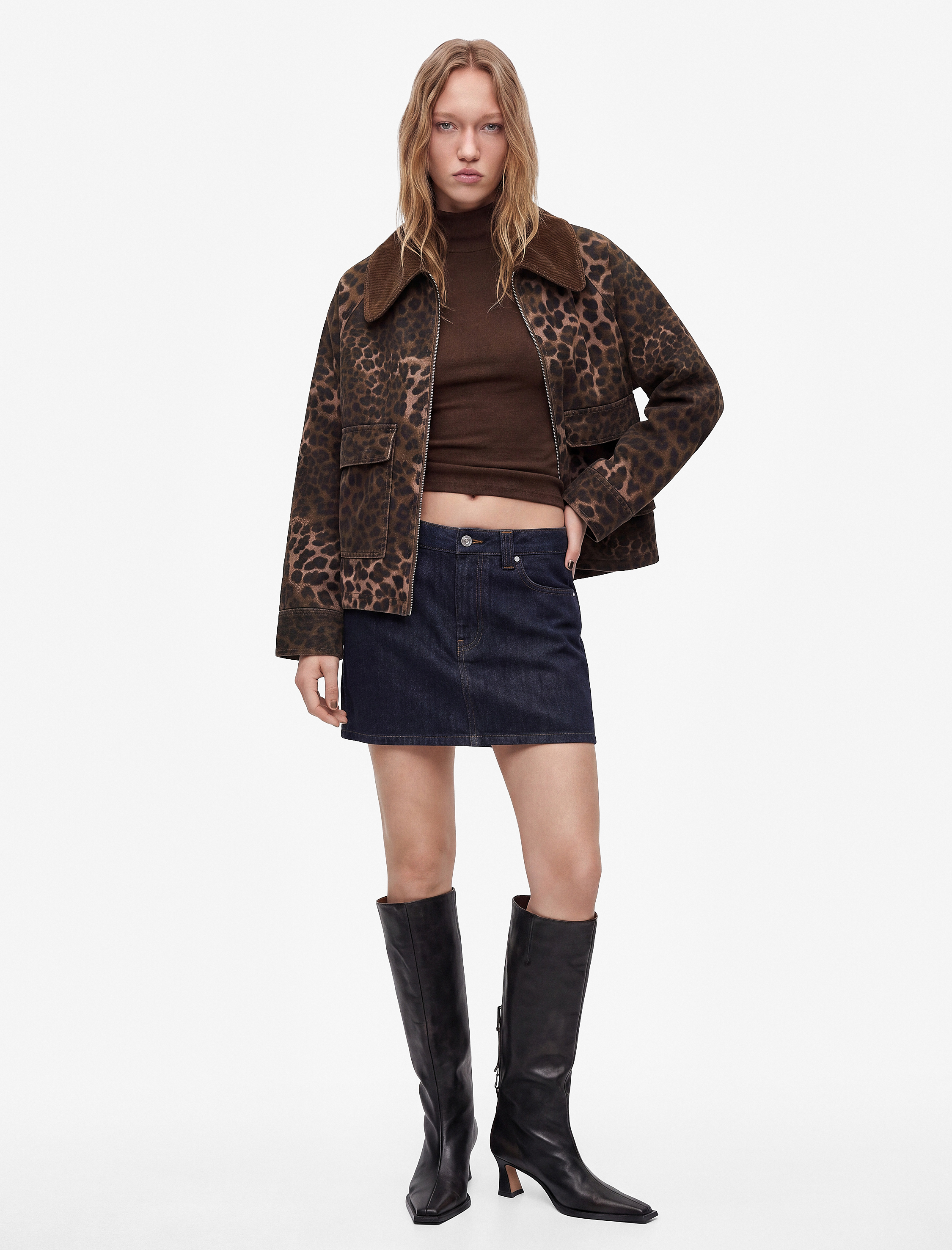 Koton Rahat Kalıp Cepli Fermuarlı Uzun Kollu Yaka Detaylı Denim Leopar Ceket