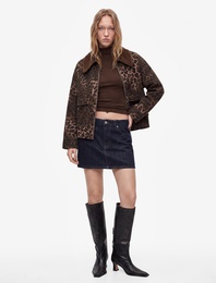 Rahat Kalıp Cepli Fermuarlı Uzun Kollu Yaka Detaylı Denim Leopar Ceket