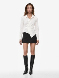 Drape Detaylı Slim Fit Pamuklu Asimetrik Kruvaze Uzun Kollu Poplin Gömlek