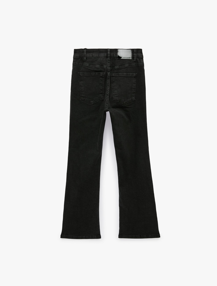  Yüksek Bel Dar Kesim Pamuklu Cepli Düğme Detaylı Kısa İspanyol Paça Denim Pantolon - Kick Flare Jeans
