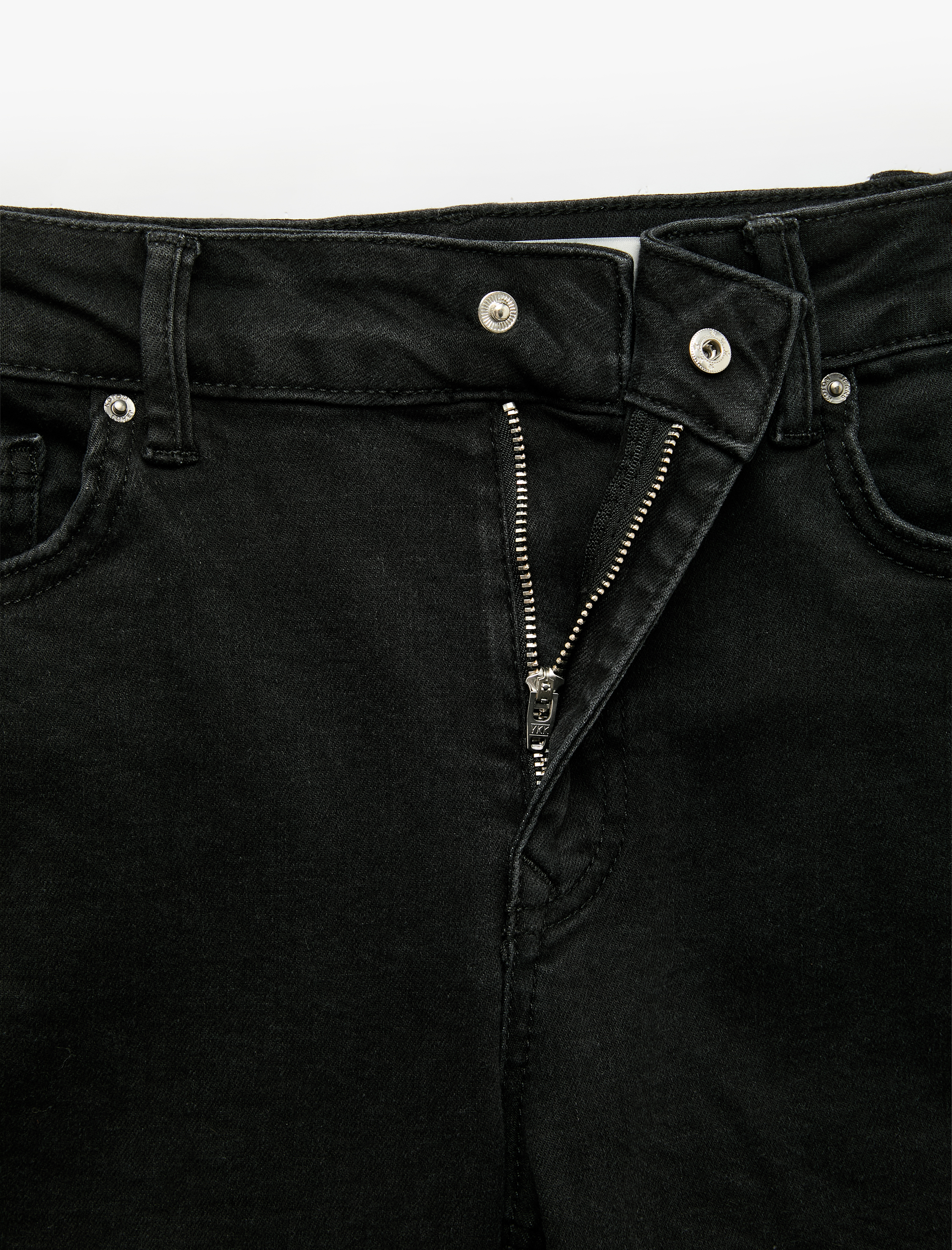 Koton Yüksek Bel Dar Kesim Pamuklu Cepli Düğme Detaylı Kısa İspanyol Paça Denim Pantolon - Kick Flare Jeans görsel 5