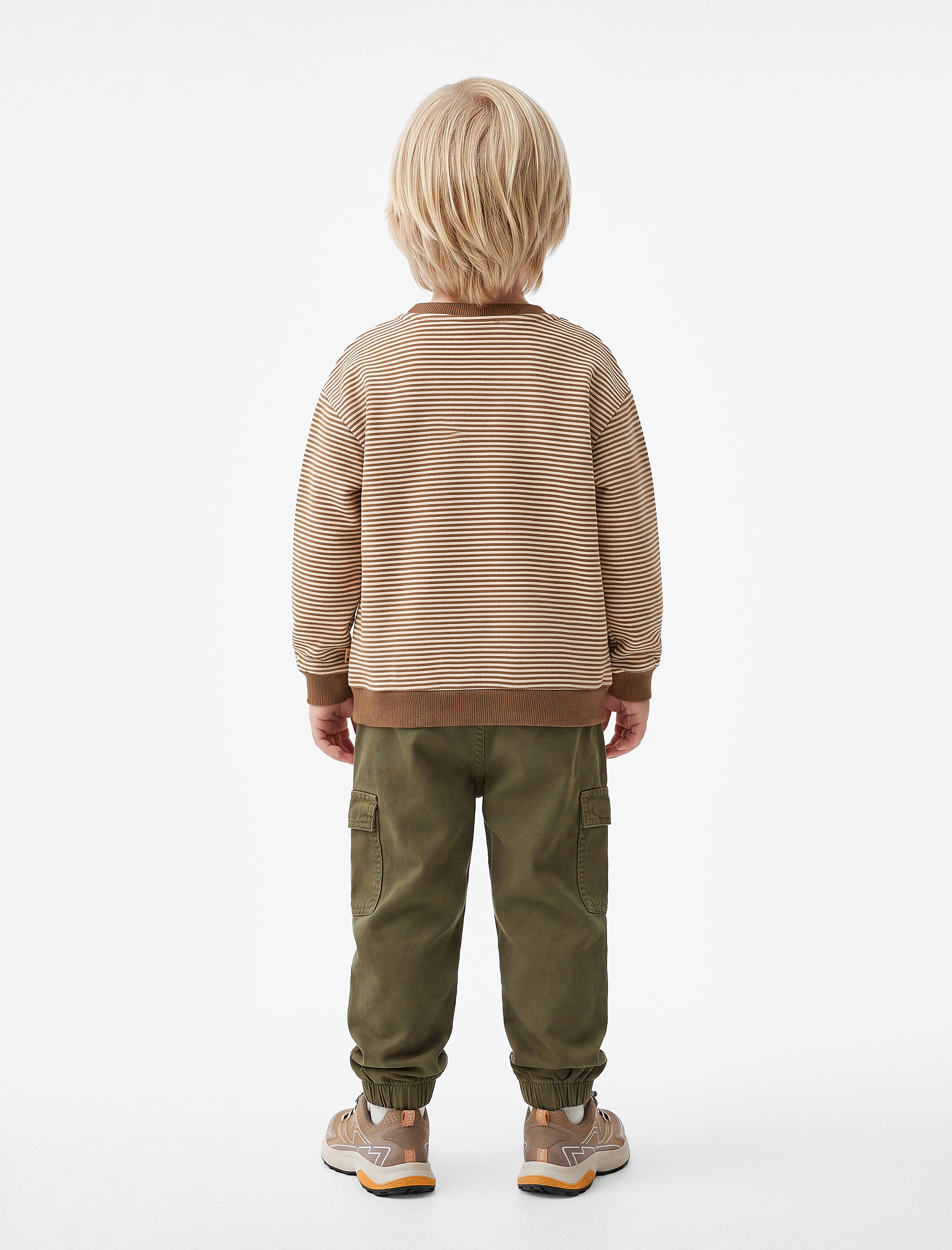  Erkek Bebek Etiket Detaylı Şardonlu Bisiklet Yaka Uzun Kollu Oversize Çizgili Sweatshirt