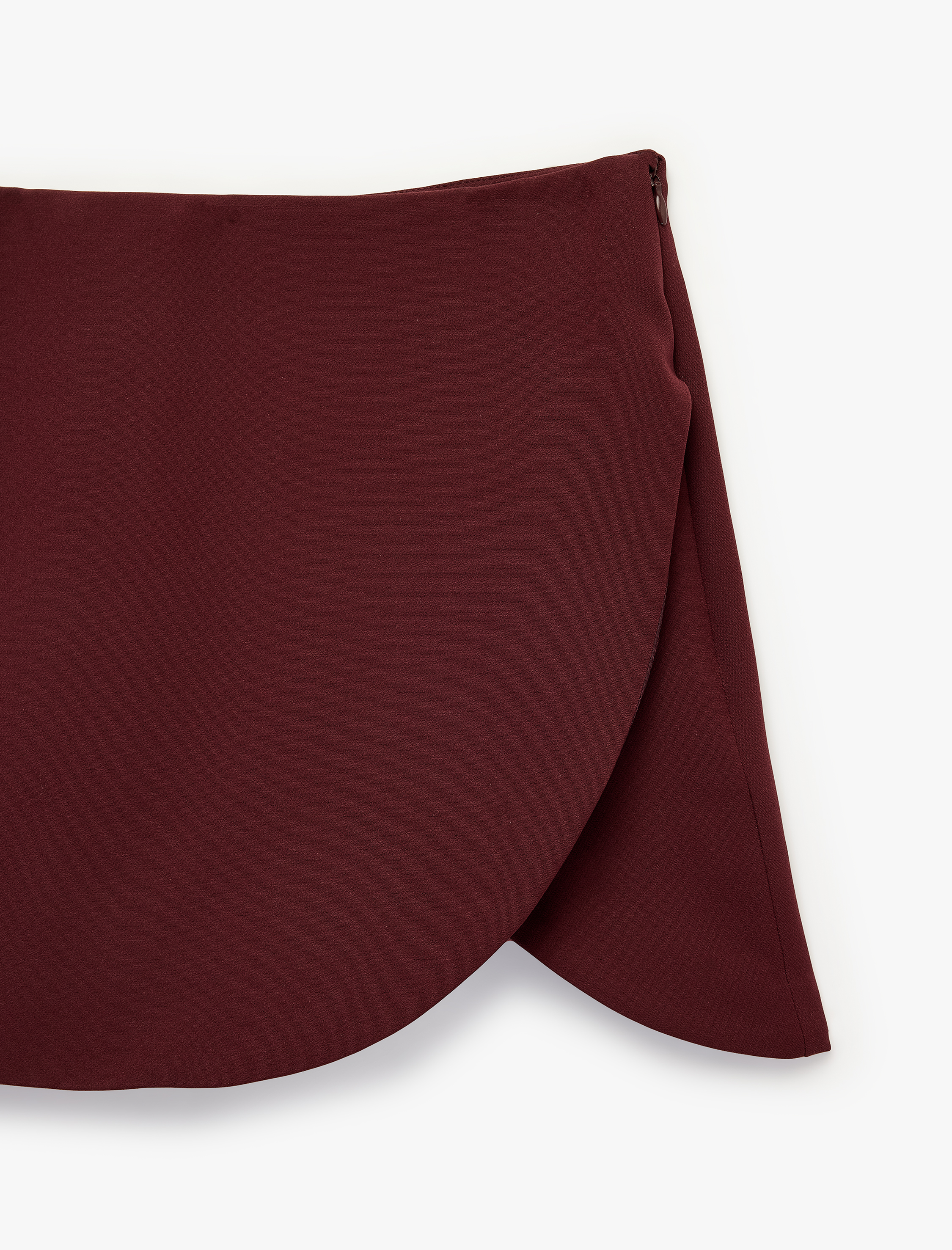 Koton Slim Fit Cep Detaylı Asimetrik Katlı A Kesim Mini Şort Etek görsel 6