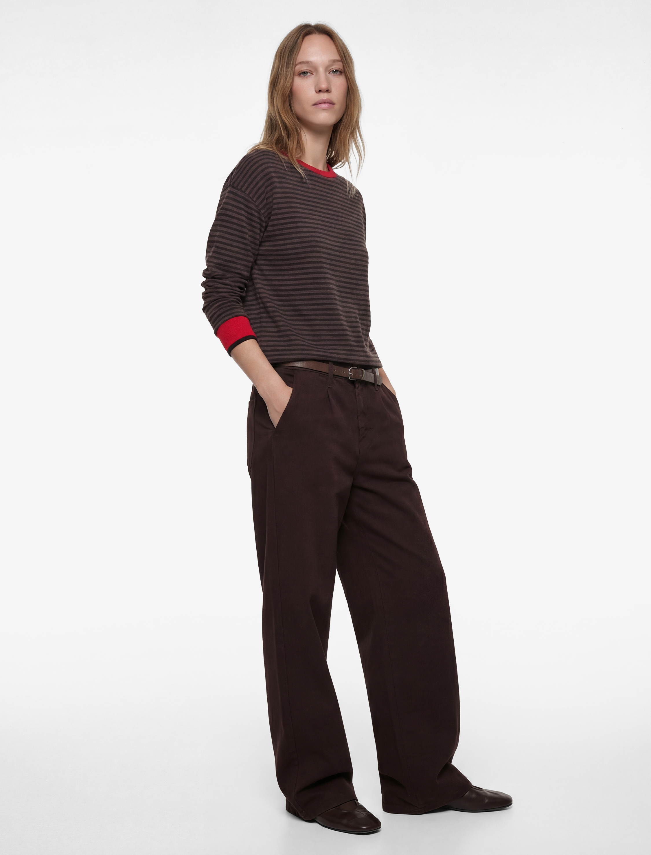   Kemer Detaylı Pamuklu Kısa Geniş Paça Pantolon - Wide Leg Jeans