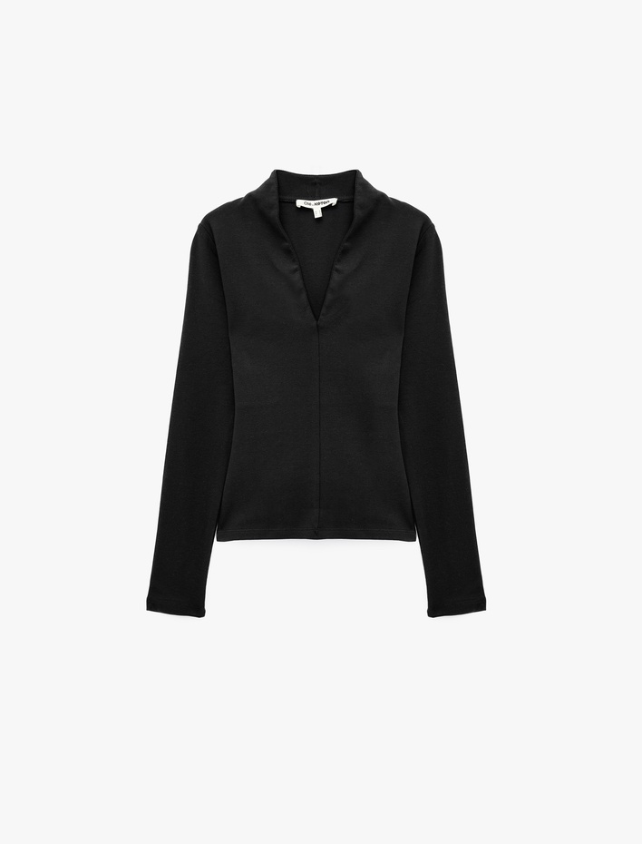 Slim Fit Pamuklu V Yaka Basic Uzun Kollu Tişört