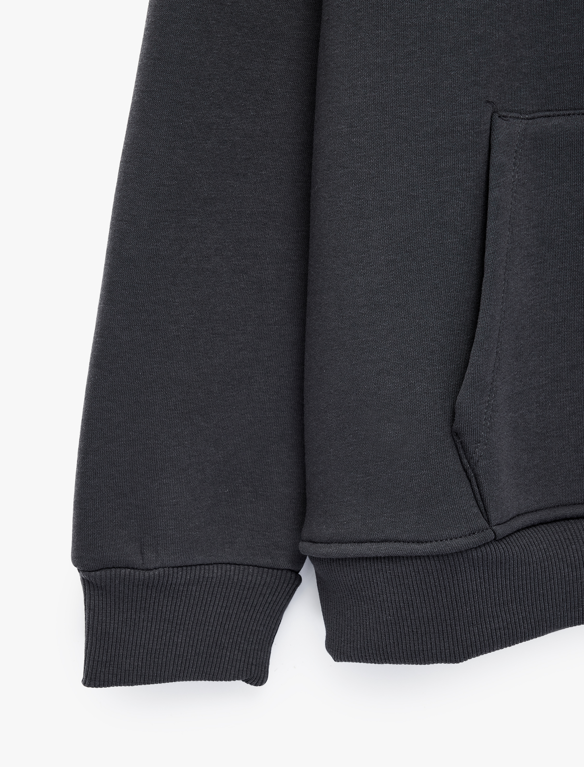   Şardonlu Uzun Kollu Cepli Köpek Nakış Detaylı Kapüşonlu Sweatshirt