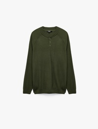 Regular Fit Düğmeli Uzun Kollu Henley Yaka Triko Kazak