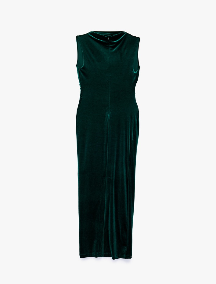  Slim Fit Bodycon Drapeli Hafif Dik Yaka Yırtmaçlı Kolsuz Midi Boy Kadife Elbise
