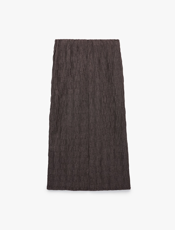  Slim Fit Yırtmaçlı Bürümcük Kumaş Dokulu Midi Kalem Etek