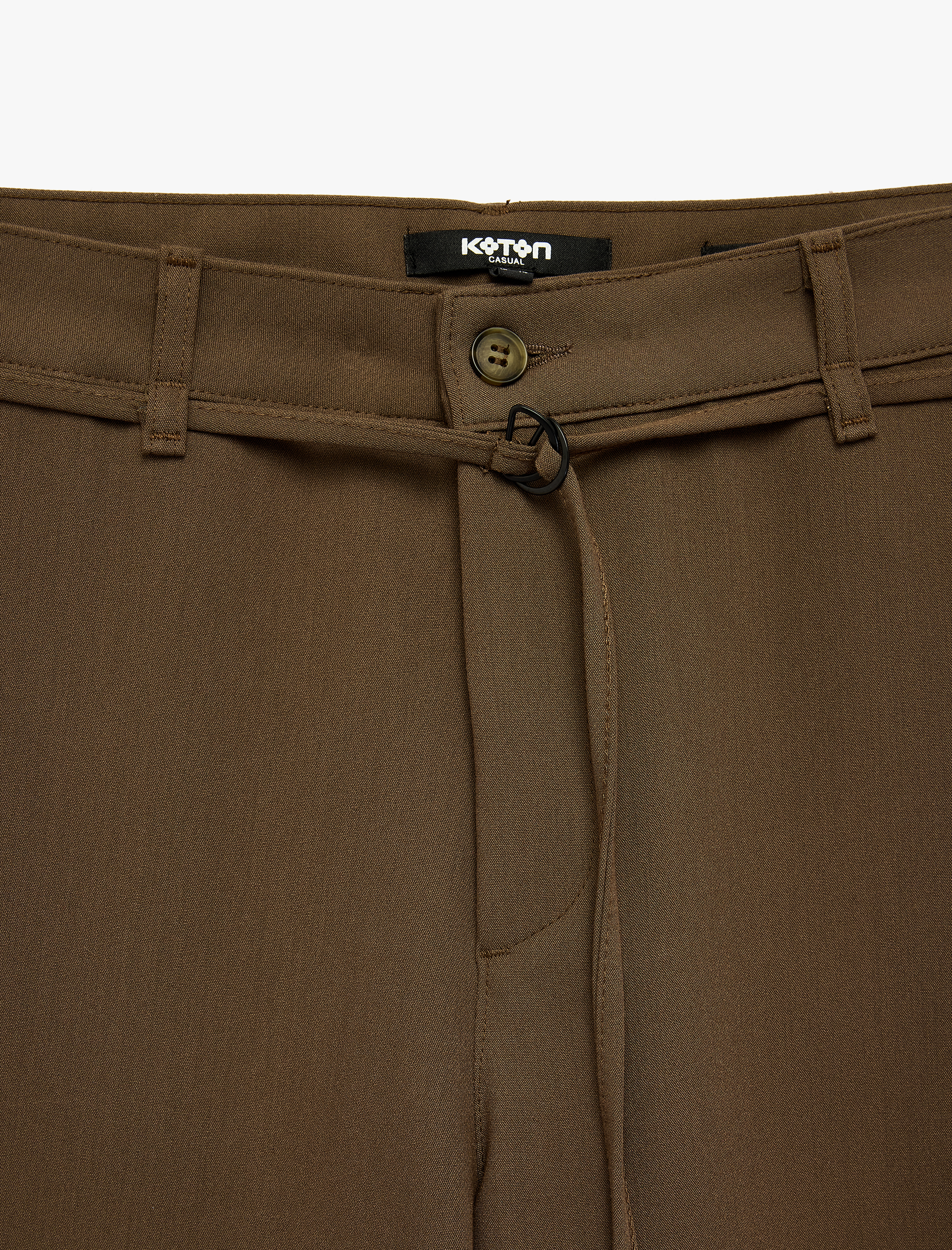   Rahat Kalıp Cepli Kemerli Barrel Fit Kumaş Pantolon