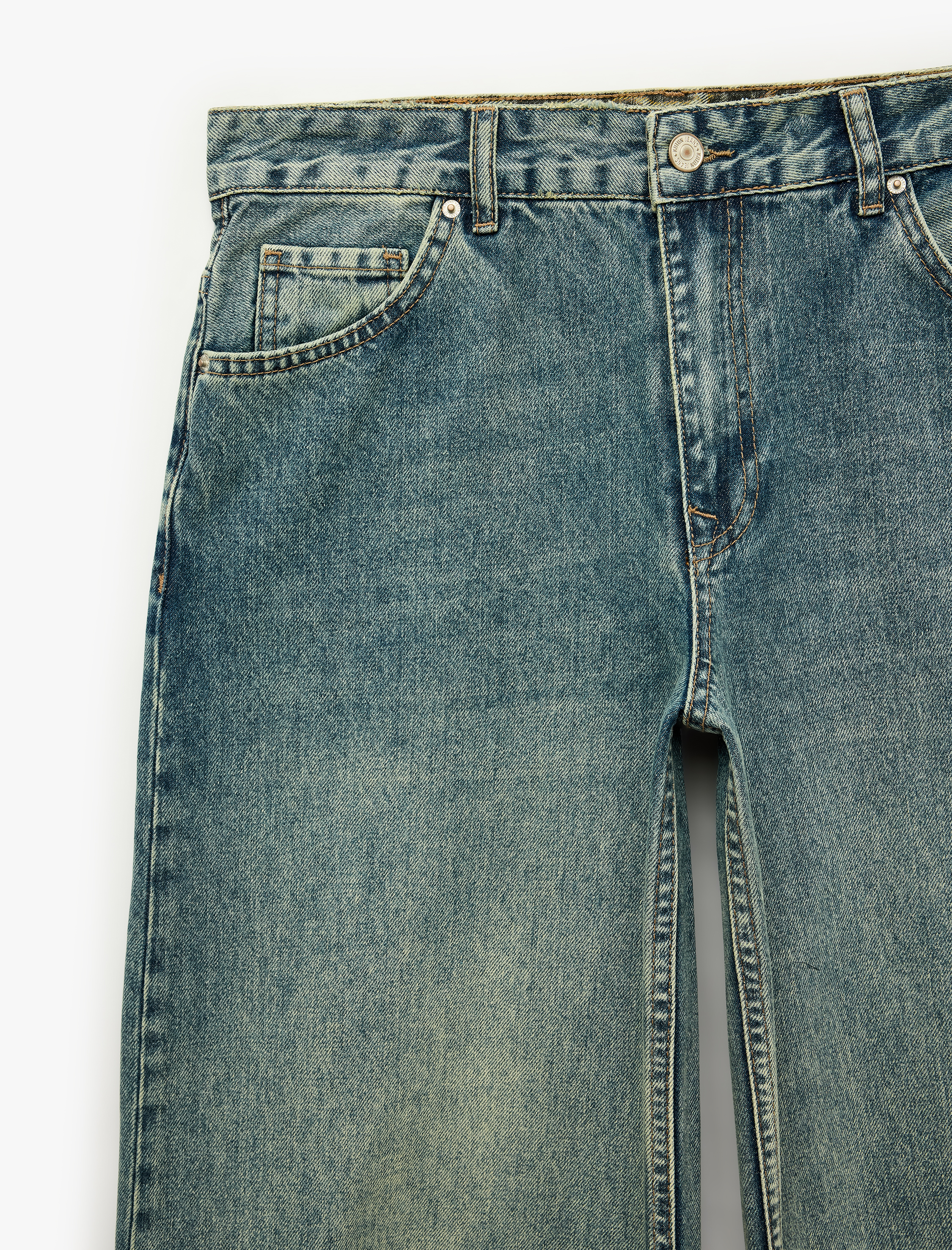 Koton Leopar Baskılı Katlı Paçalı Pamuklu Düz Paça Denim Pantolon - Straight Fit Jean görsel 3