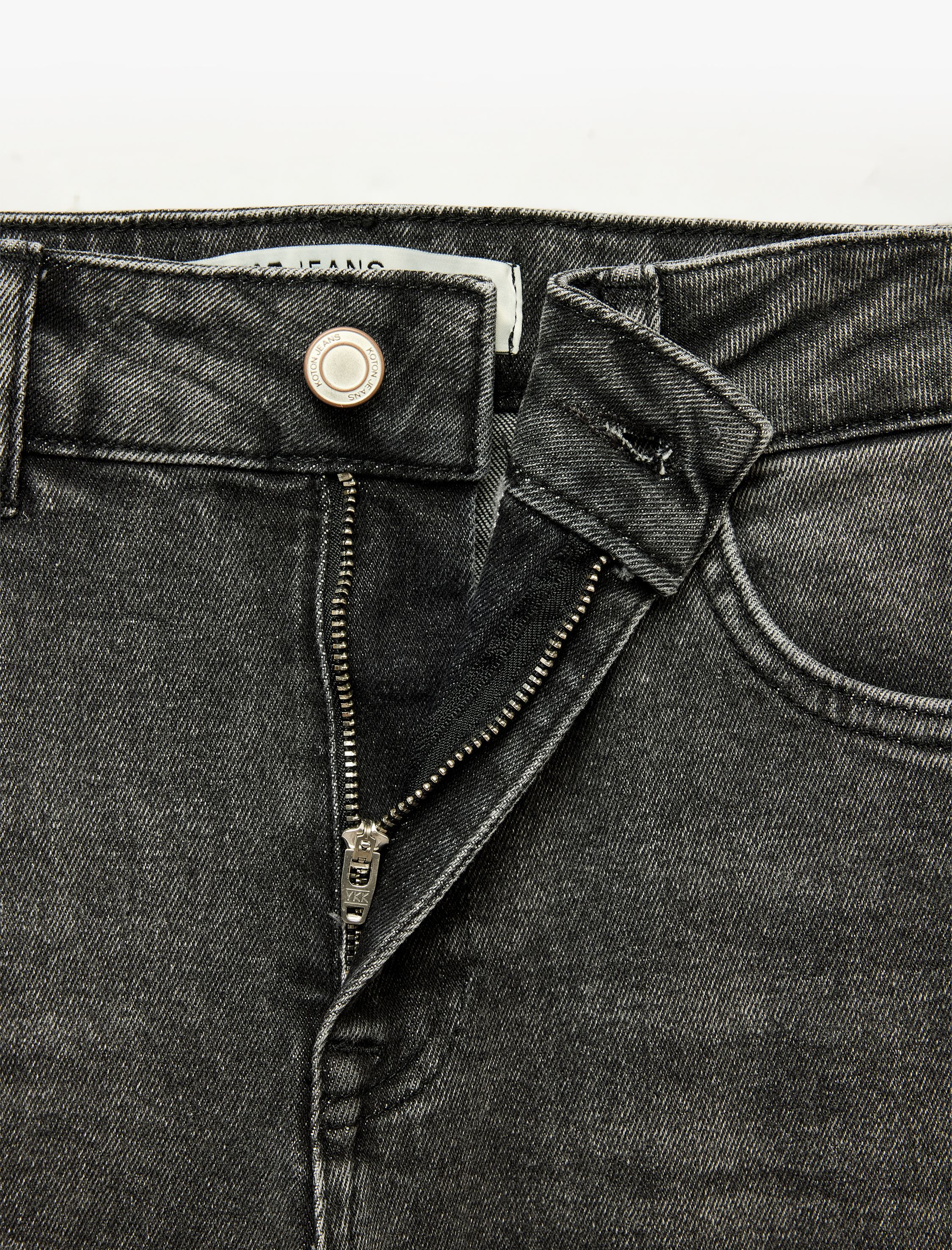 Koton Yüksek Bel Dar Kesim Pamuklu İspanyol Paça Denim Pantolon - Flare Jeans görsel 4