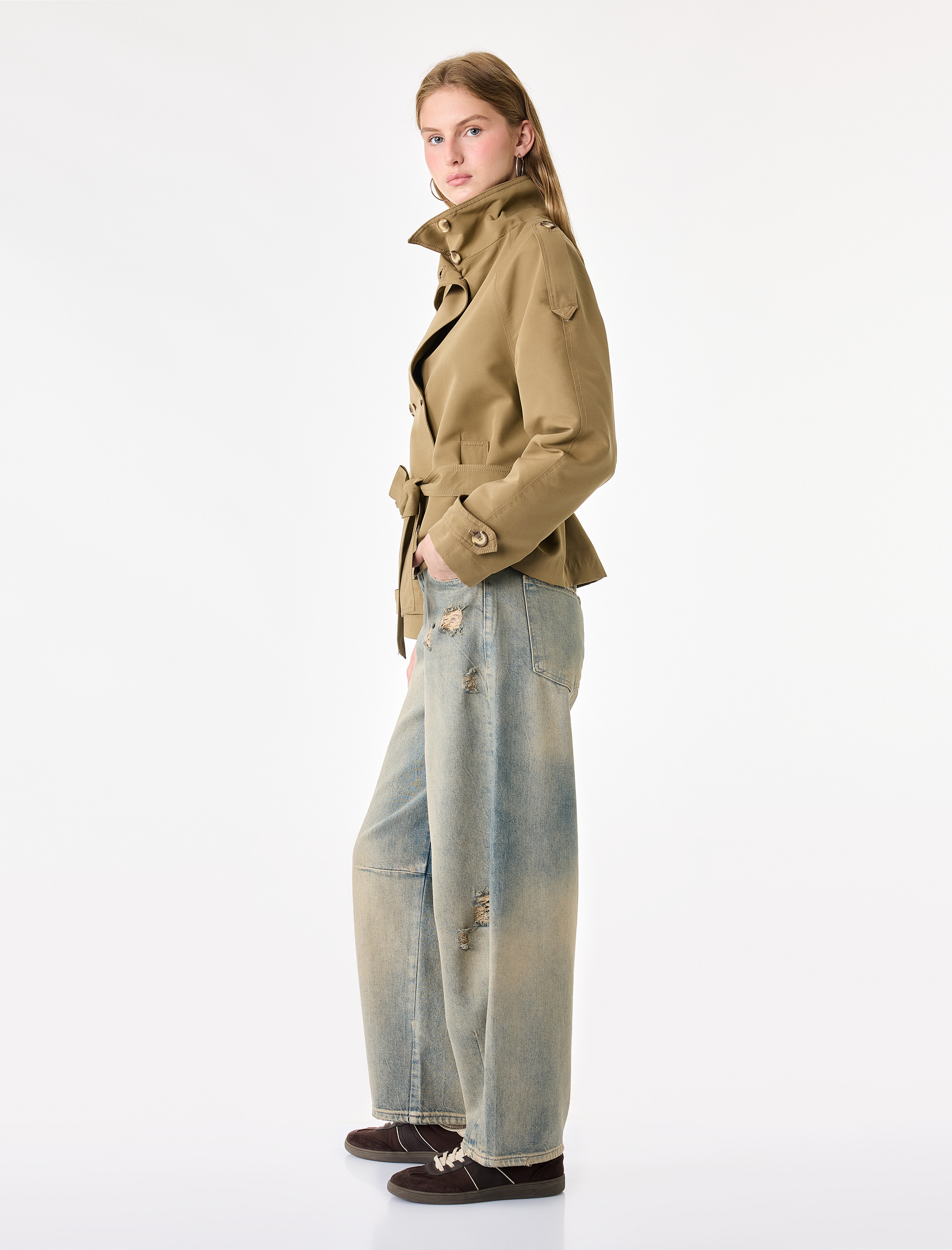   Normal Bel Rahat Kalıp Yırtık Detaylı Pamuklu Eskitmeli Barrel Denim Pantolon - Barrel Jeans