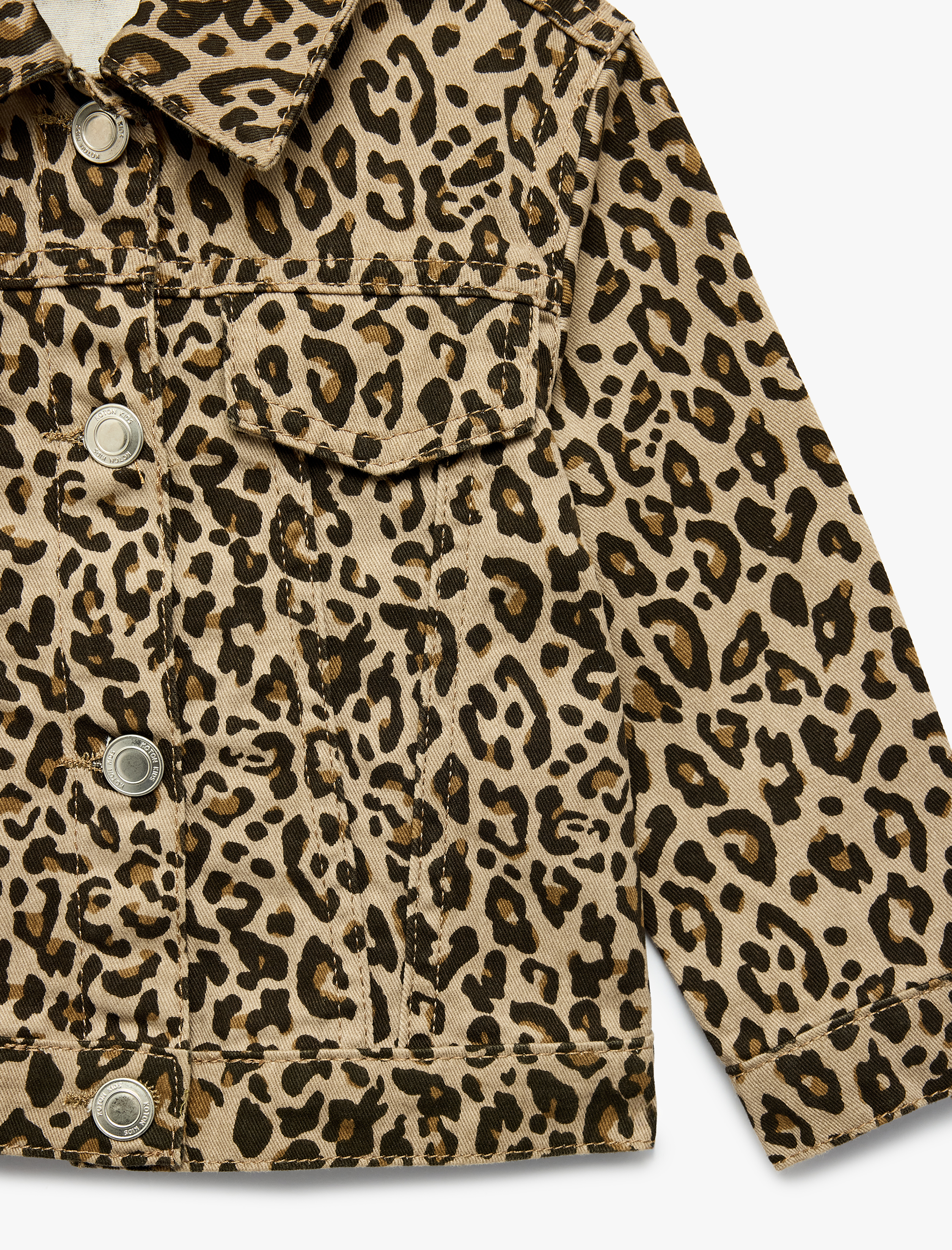  Kız Bebek Leopar Desenli Bol Kesim Pamuklu Uzun Kollu Denim Ceket
