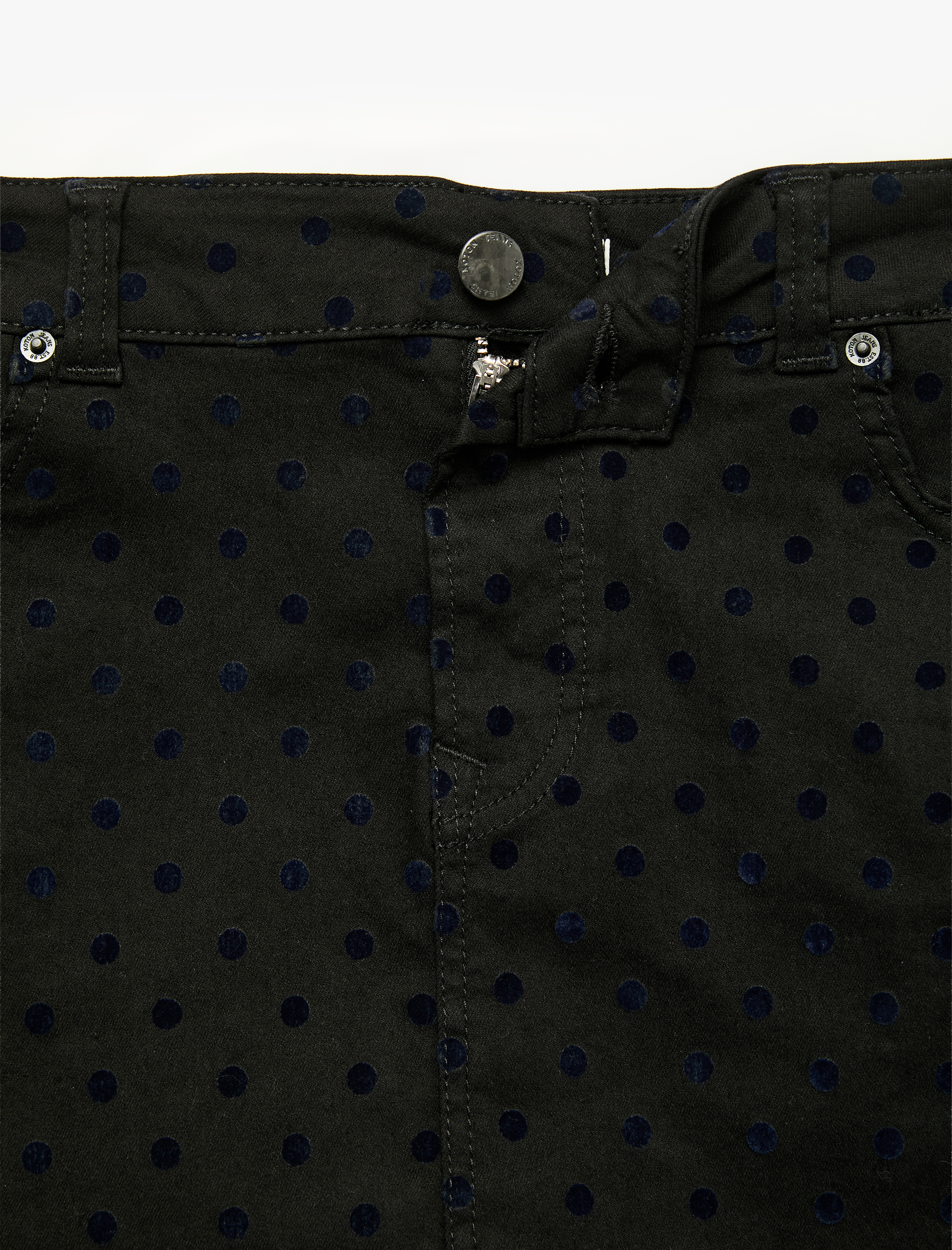   Cepli Düğmeli Puantiyeli Mini Denim Etek