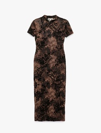 Yırtmaçlı Slim Fit Kısa Kollu Dik Qipao Yaka Kadife Çiçek Dokulu Tül Midi Elbise
