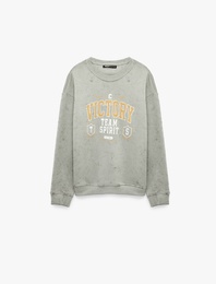 Üç İplik Şardonlu Rahat Kalıp Yıkamalı Bisiklet Yaka Baskılı Sweatshirt