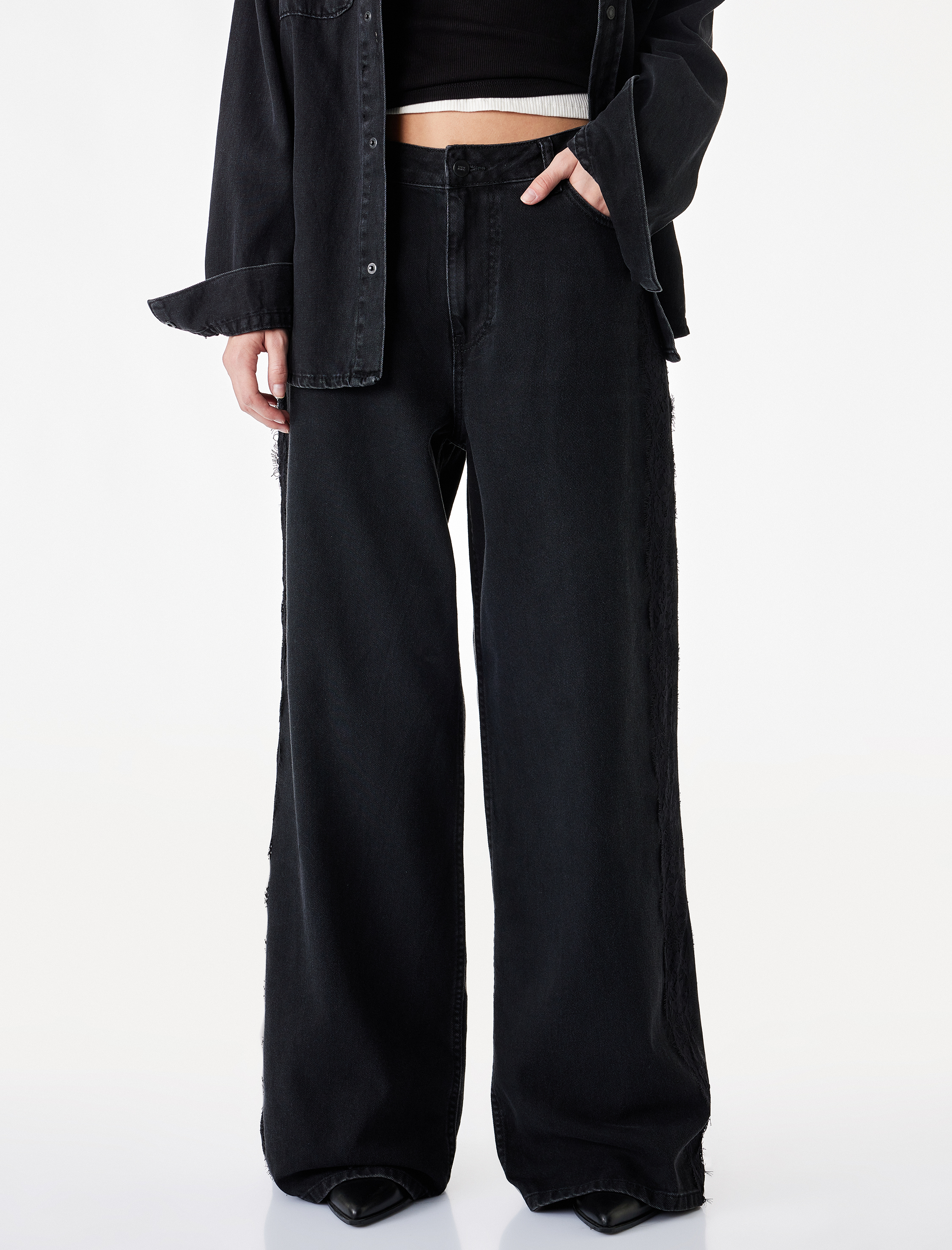   Dantel Detaylı Normal Bel Pamuklu Geniş Paça Denim Pantolon -  Wide Leg Jeans