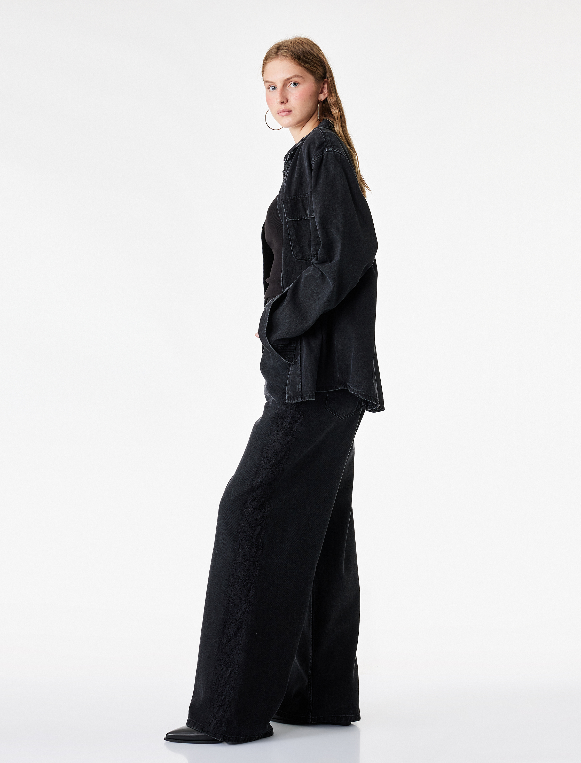   Dantel Detaylı Normal Bel Pamuklu Geniş Paça Denim Pantolon -  Wide Leg Jeans
