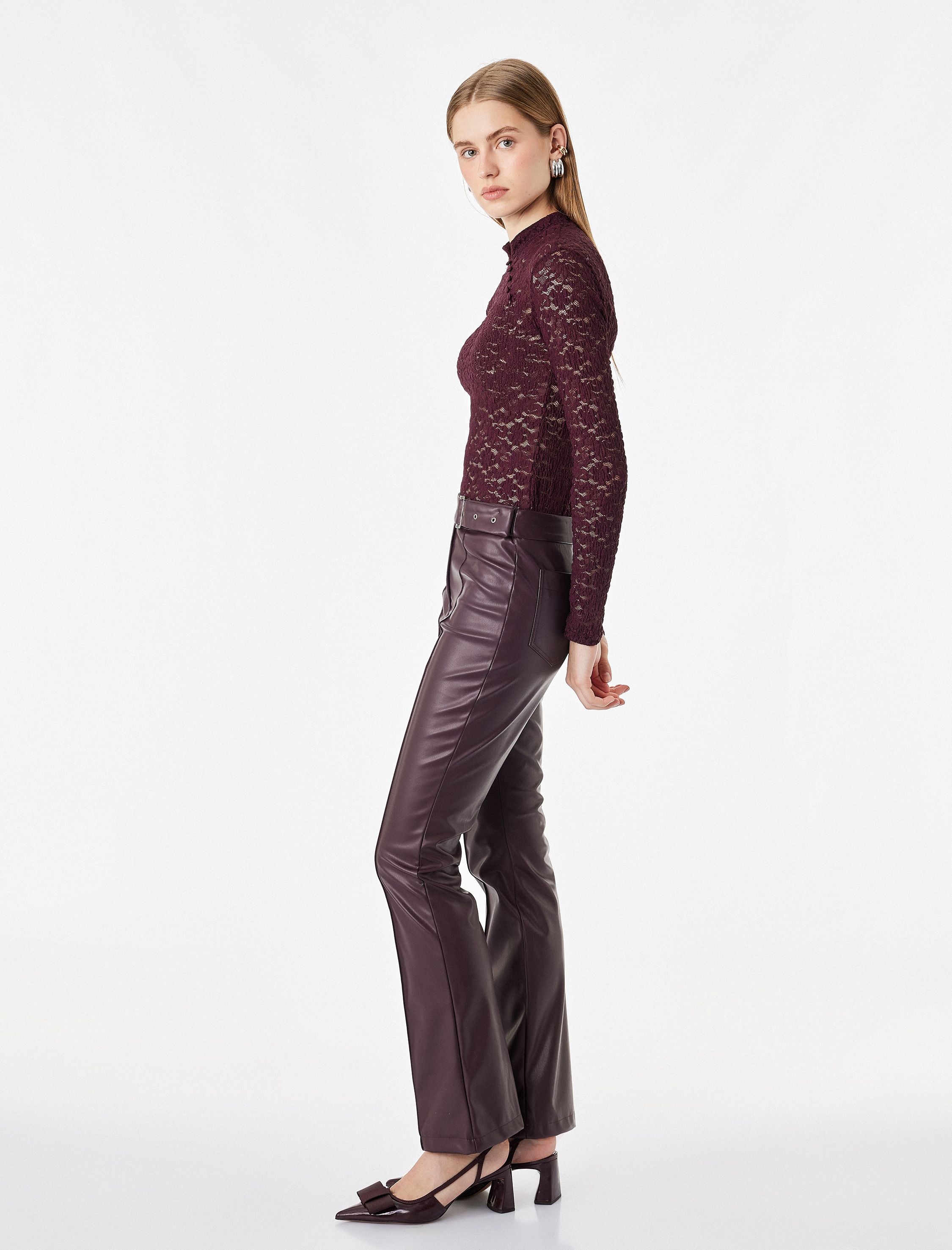   Slim Fit Uzun Kollu Düğmeli Dik Qipao Yaka Transparan Dantel Tişört