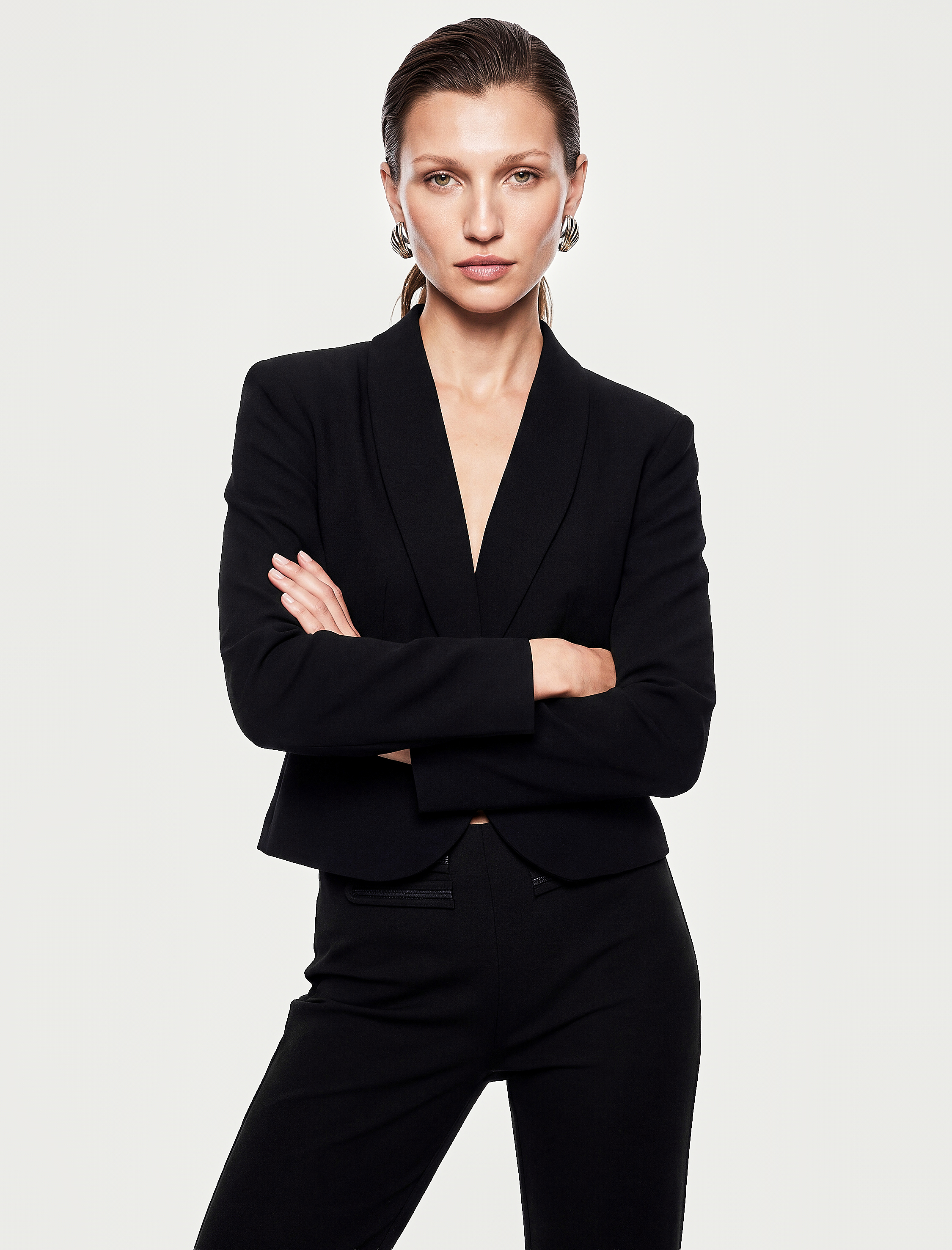   Regular Fit Geniş Yaka Uzun Kollu Düğmeli Blazer Ceket