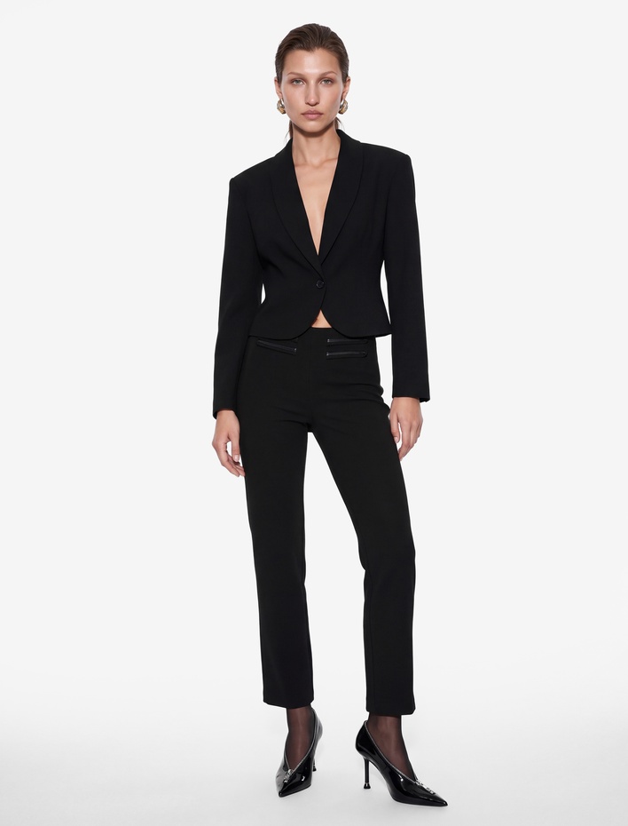  Uzun Kollu Tek Düğmeli Krep Blazer Ceket