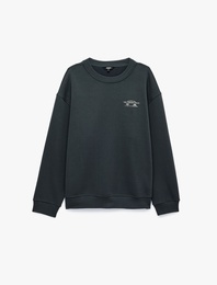 Üç İplik Şardonlu Rahat Kalıp Bisiklet Yaka Uzun Kollu Arkası Baskılı Sweatshirt