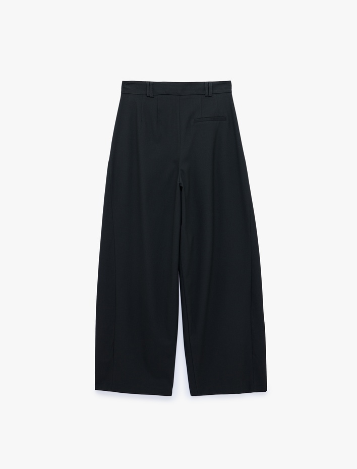  Flanel Kumaş Pileli Cepli Barrel Pantolon