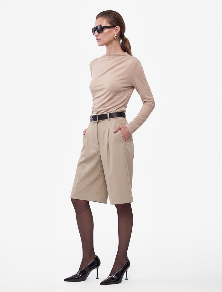  Drapeli Slim Fit Dik Yaka Uzun Kollu Bluz