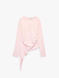 Asimetrik Kesim Slim Fit Bisiklet Yaka Kısa Kollu Pamuklu Tişört