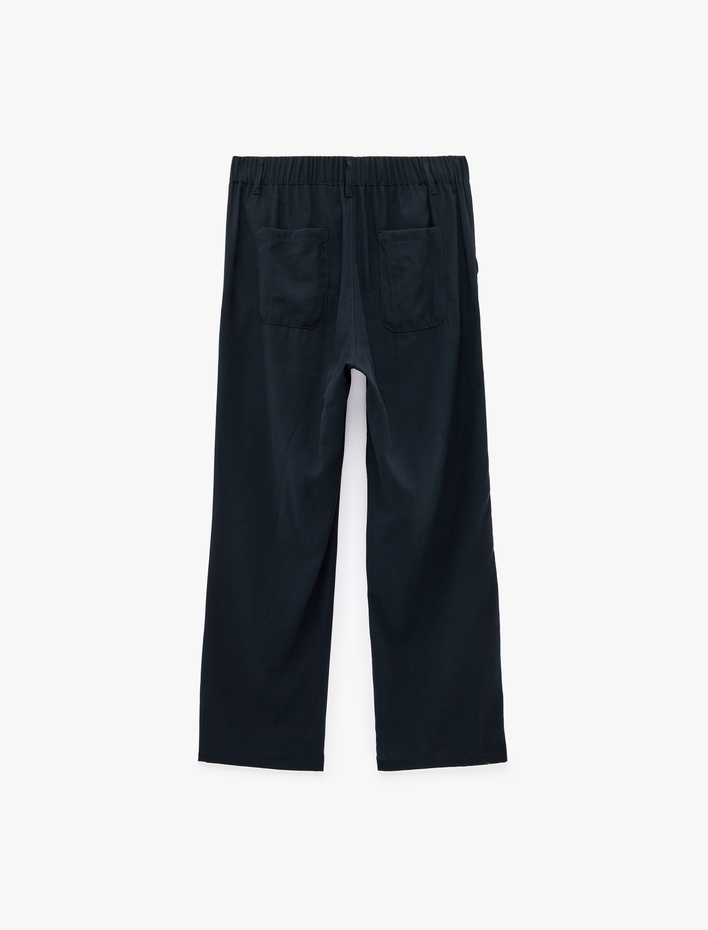  Regular Fit Cepli Beli Lastikli Düğmeli Viskon Kumaş Pantolon