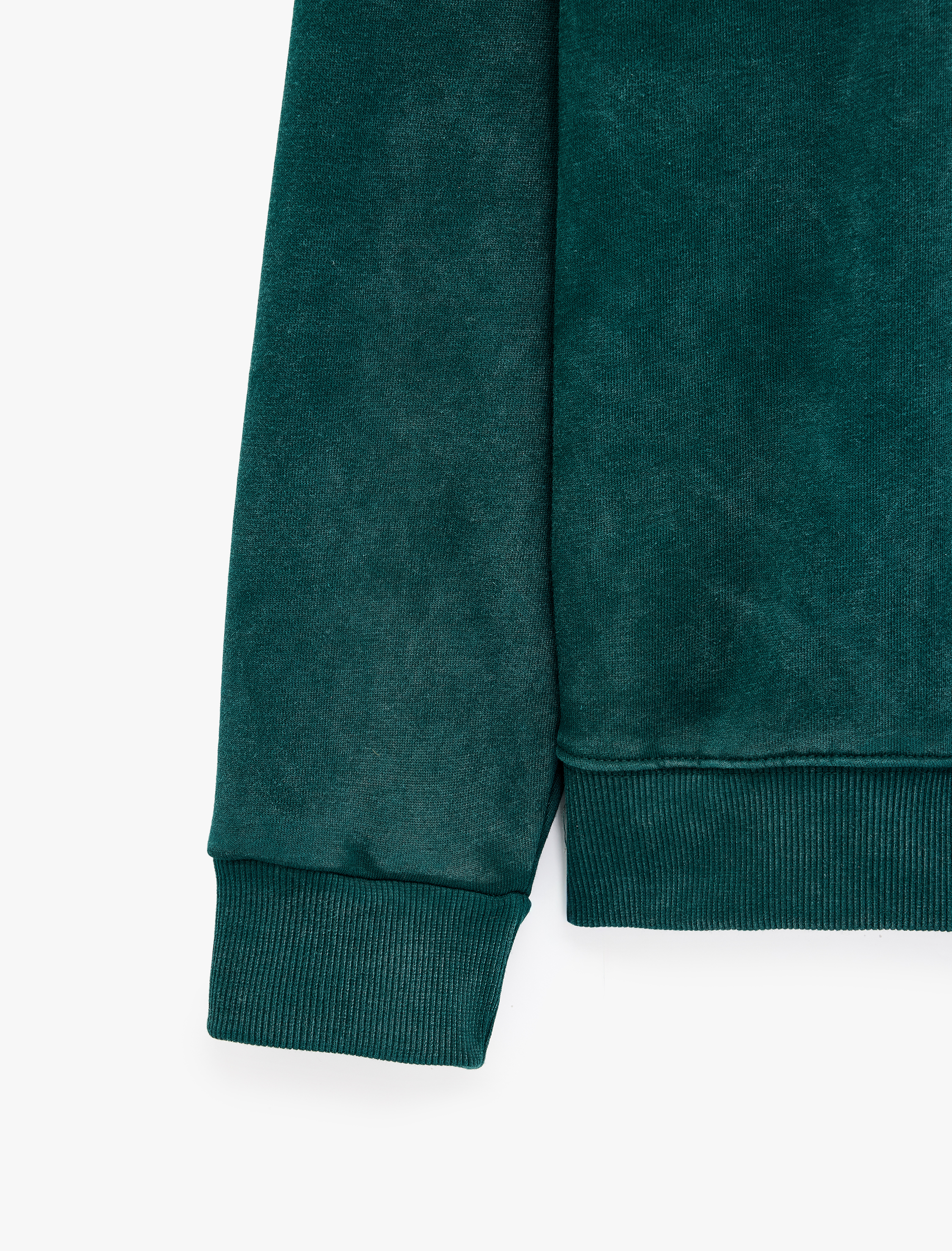  Uzun Kollu Üç İplik Şardonlu Yıkamalı Bisiklet Yaka Sweatshirt