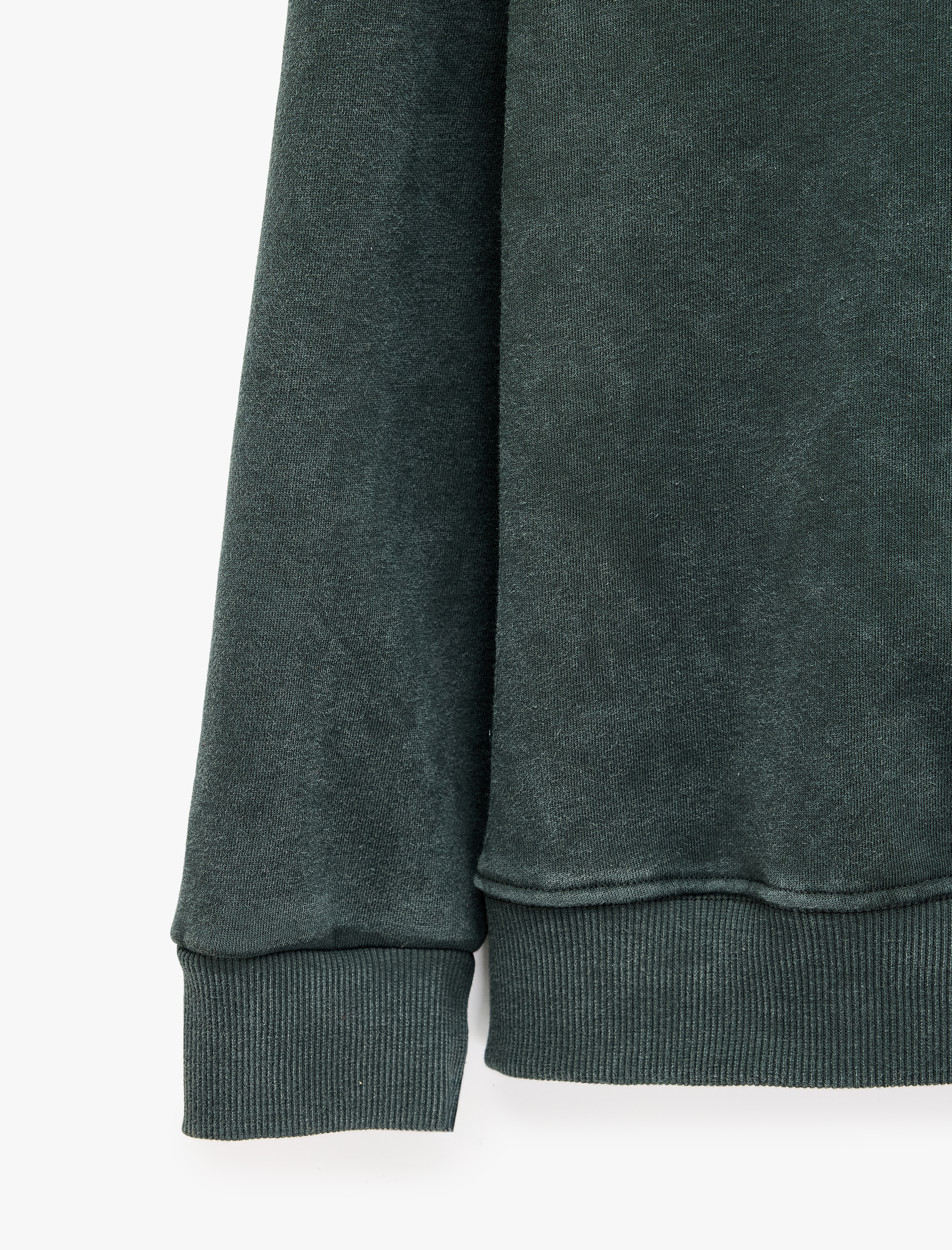   Uzun Kollu Üç İplik Şardonlu Yıkamalı Bisiklet Yaka Sweatshirt