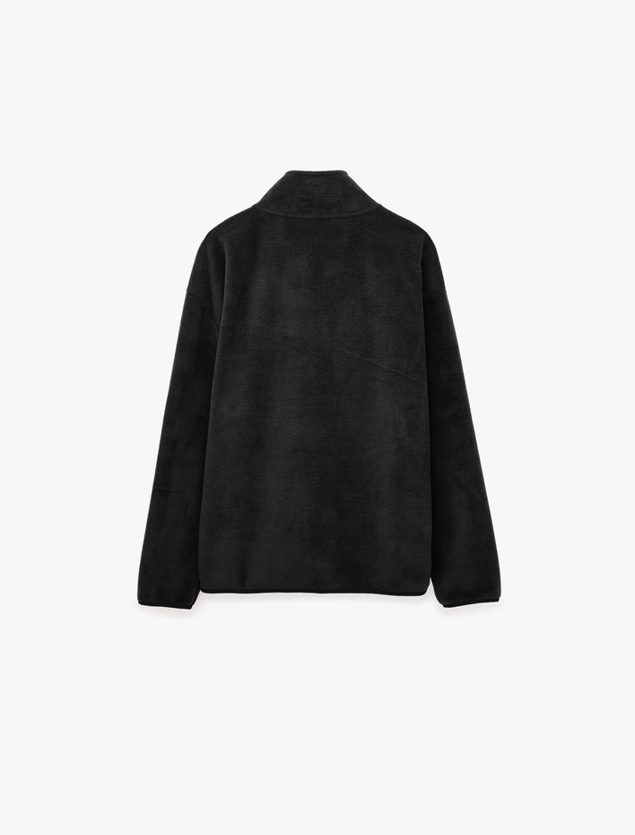  Uzun Kollu Dikiş Detaylı Çıtçıtlı Dik Yaka Polar Sweatshirt