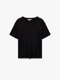 Pamuklu Kısa Kollu Bisiklet Yaka Oversize Basic Tişört