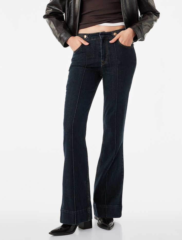  Süslü Düğmeli Normal Bel Dar Kesim Nervürlü İspanyol Paça Denim Pantolon - Flare Jeans