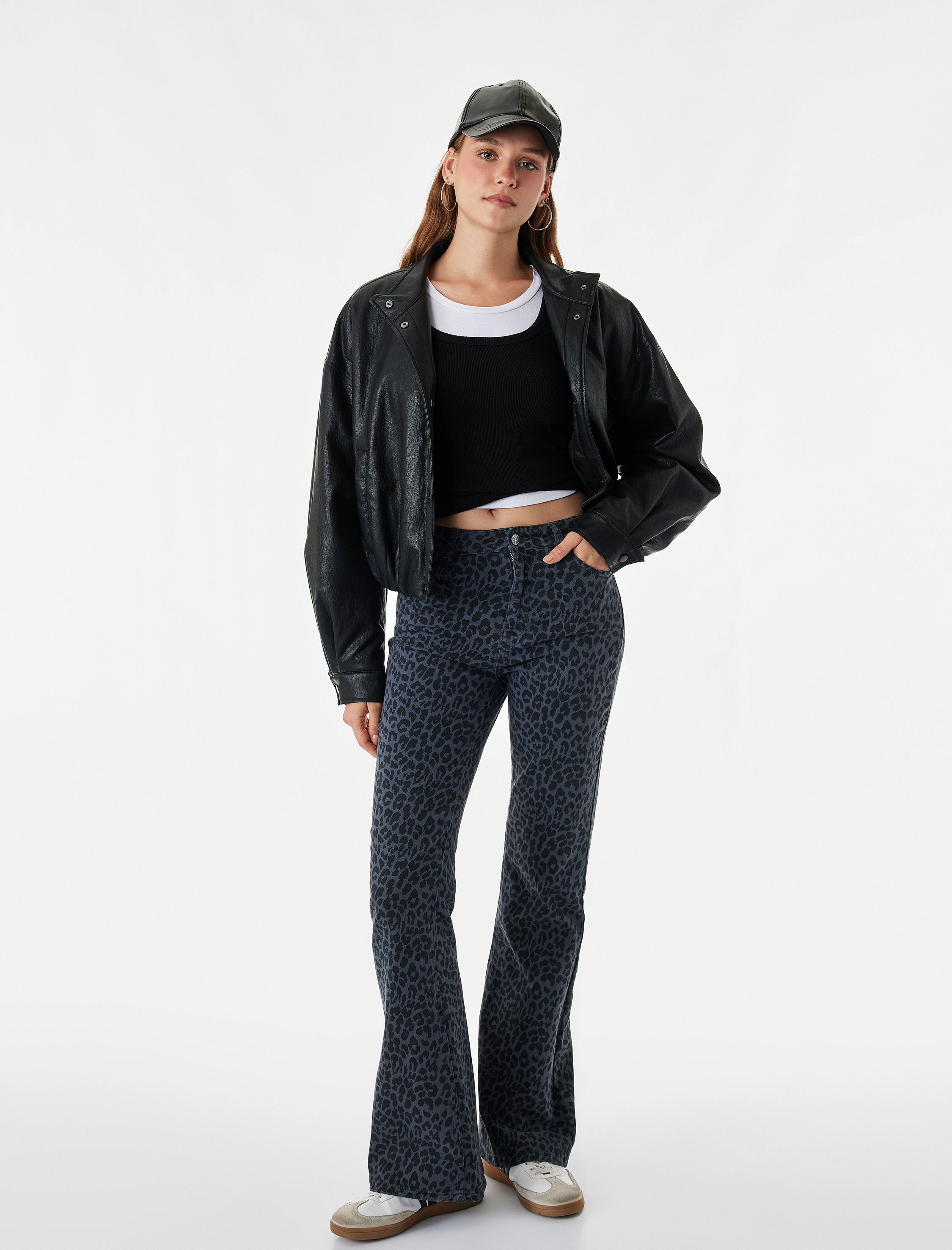   Yüksek Bel Dar Kesim Pamuklu İspanyol Paça Leopar Desenli Pantolon - Flare Jeans