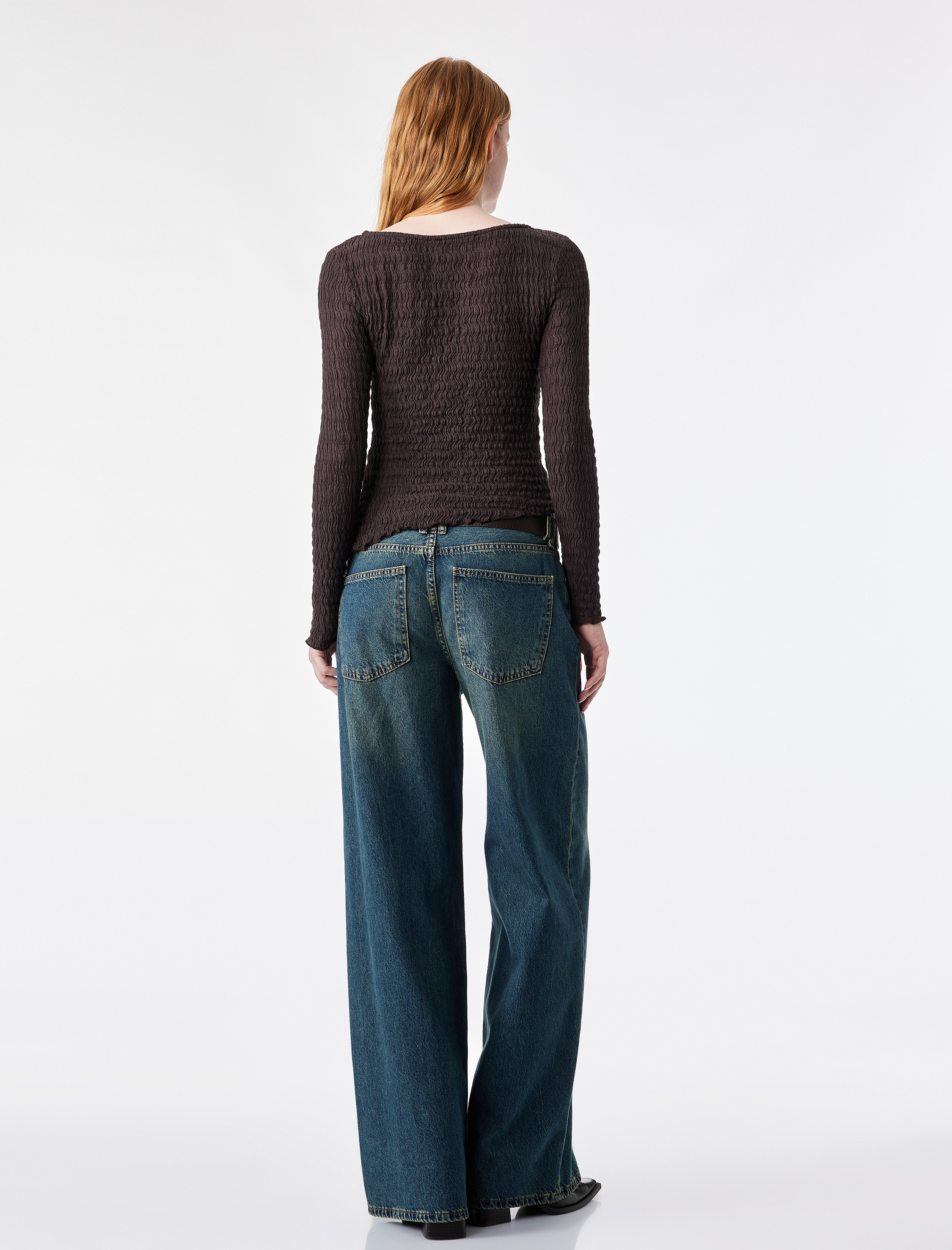   Slim Fit Bürümcük Kumaş Dokulu Bisiklet Yaka Uzun Kollu Asimetrik Tişört
