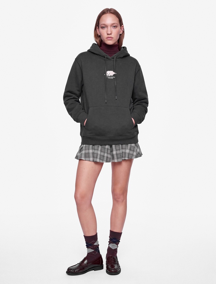  Şardonlu Uzun Kollu Cepli Köpek Nakış Detaylı Kapüşonlu Sweatshirt