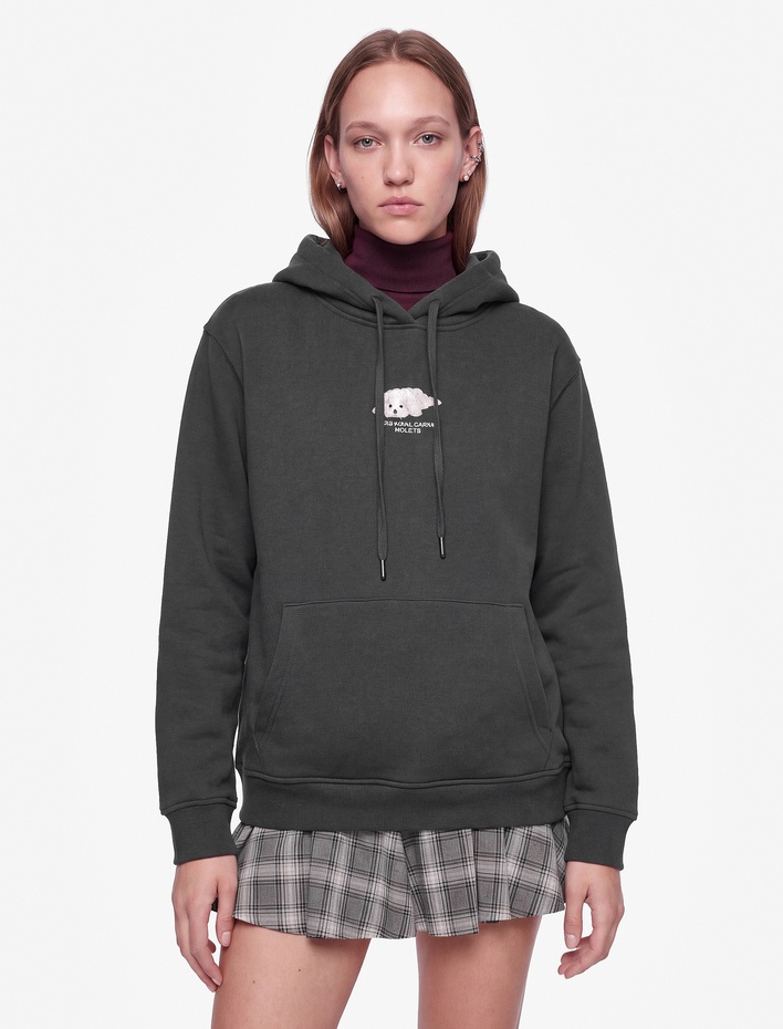  Şardonlu Uzun Kollu Cepli Köpek Nakış Detaylı Kapüşonlu Sweatshirt