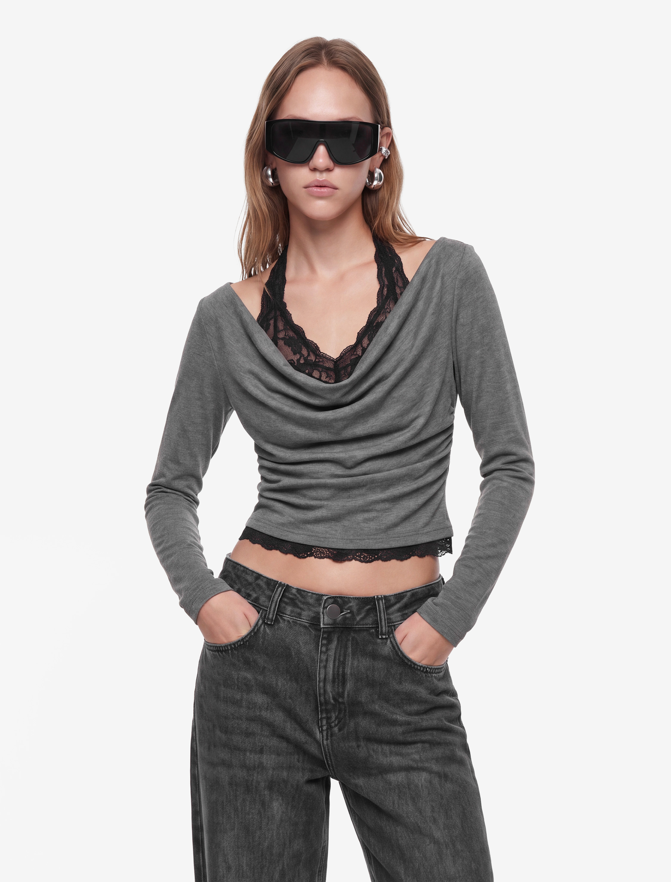   Viskon Karışımlı Slim Fit Uzun Kollu Dantel Detaylı Halter Yaka Tişört