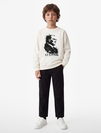Atatürk Baskılı Bisiklet Yaka Uzun Kollu Sweatshirt
