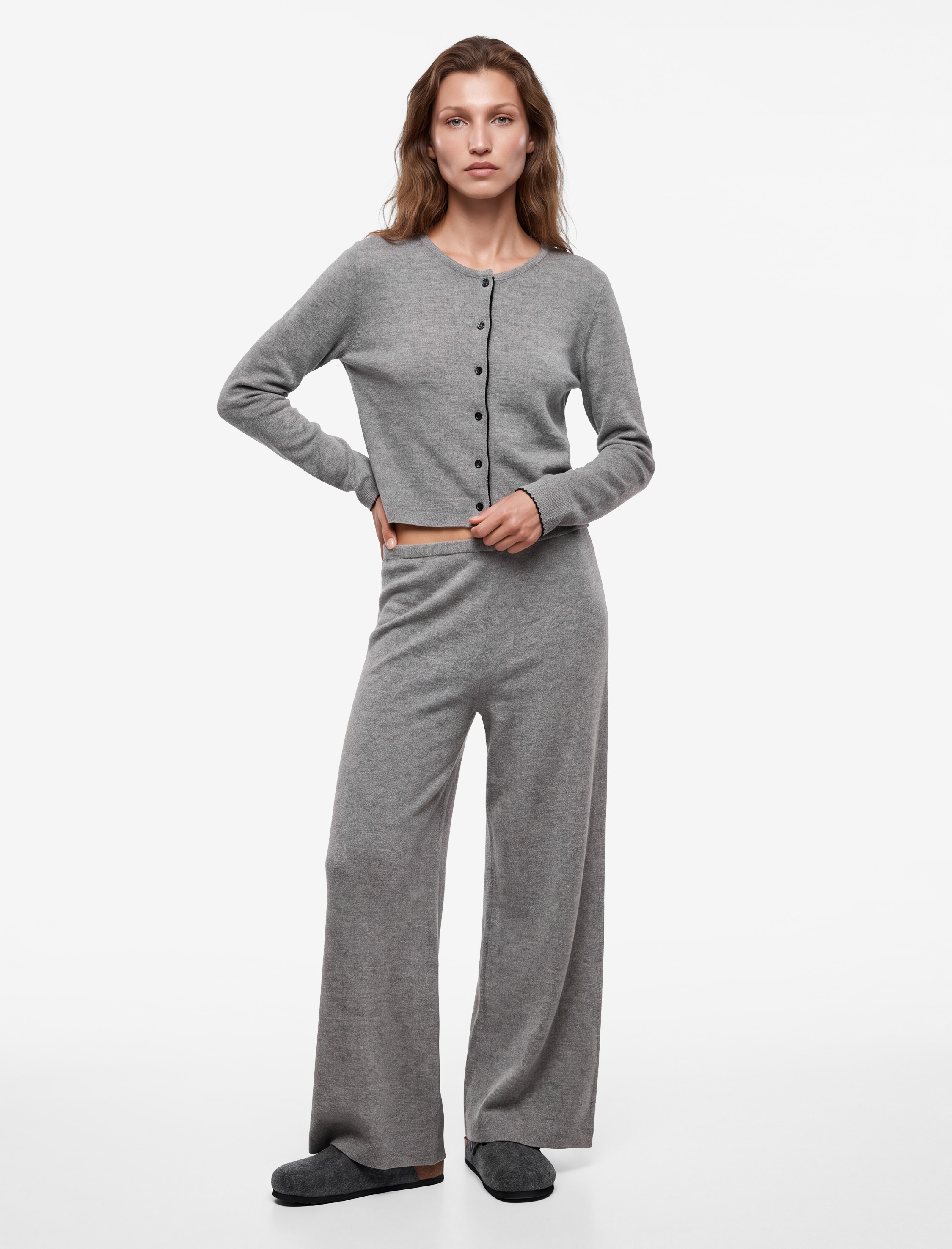   Düğmeli Bisiklet Yaka Uzun Kollu Rahat Kesim Triko Pijama Üstü