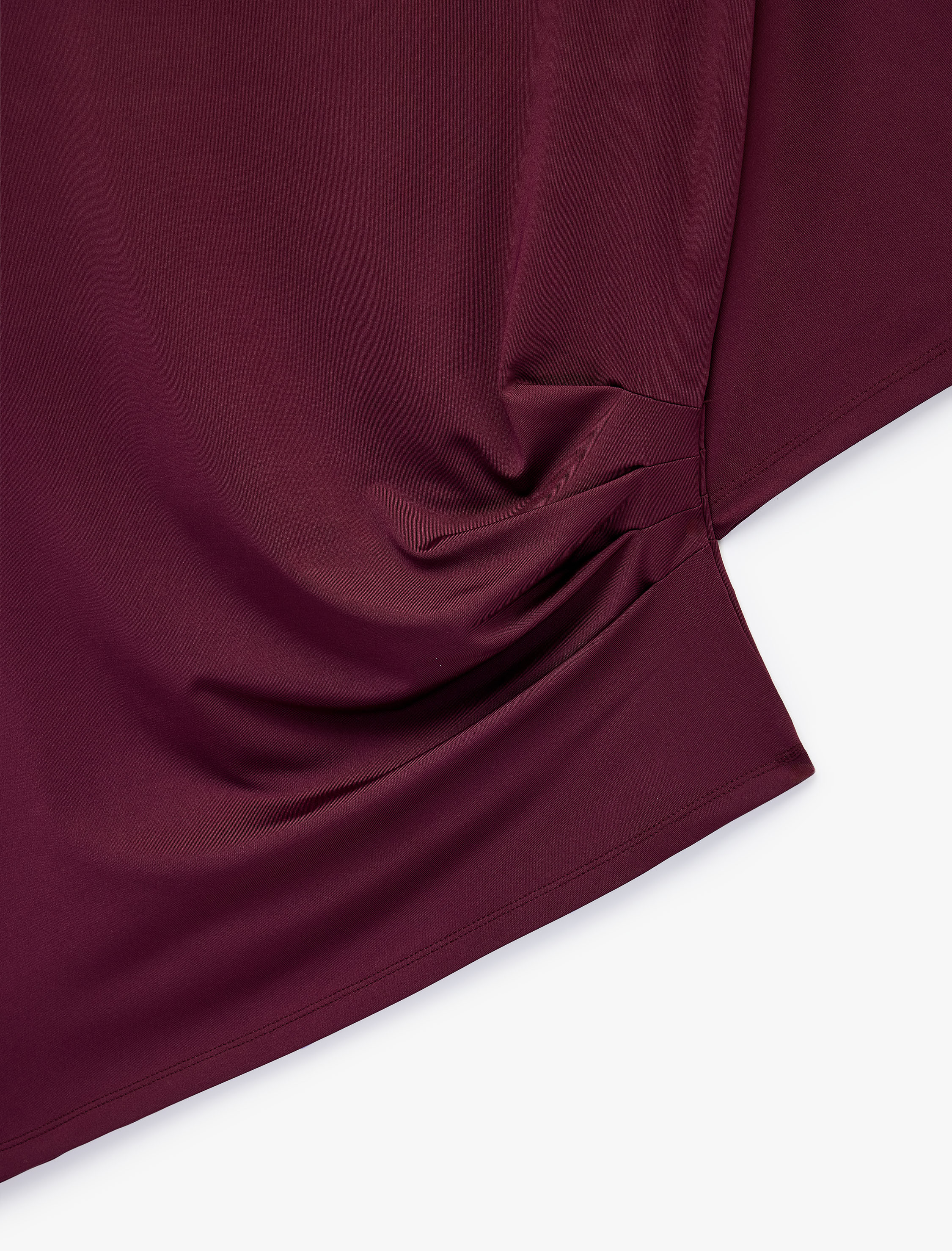   Slim Fit Bisiklet Yaka Kısa Kollu Drapeli Asimetrik Tişört