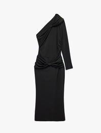 Fiyonklu Drapeli Slim Fit Asimetrik Yaka Tek Omuz Uzun Kollu Maxi Elbise