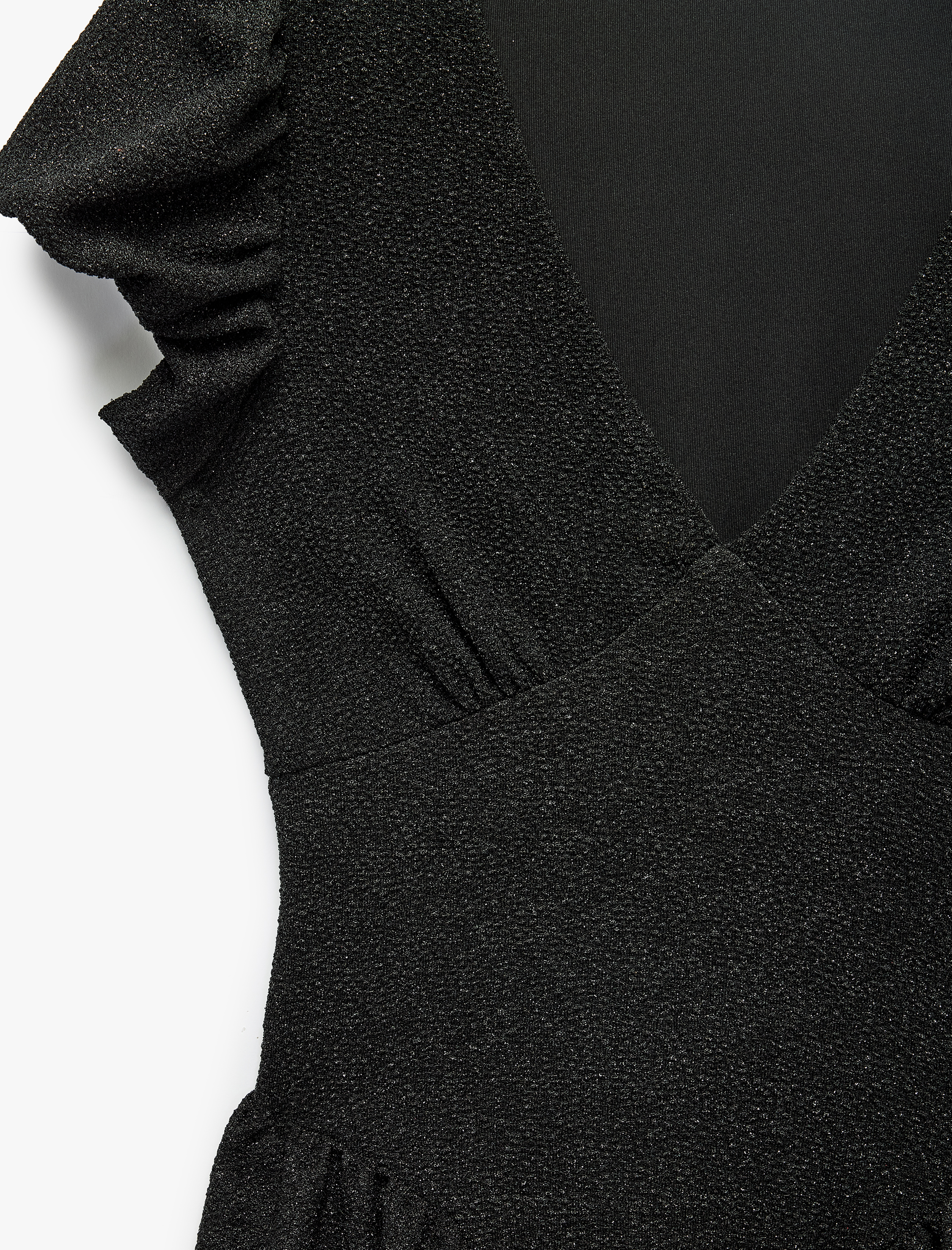   Slim Fit Volanlı Kısa Balon Kol V Yaka Dokulu Mini Elbise